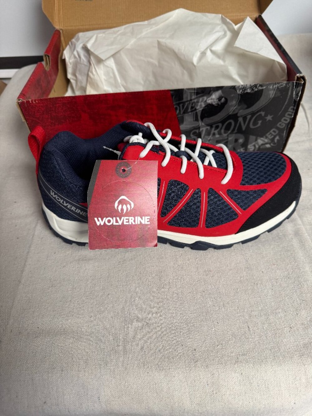 Wolverine Amherst II Sz 11 Safety Sneaker W080086 Blue Red Mood Indigo CarbonMax